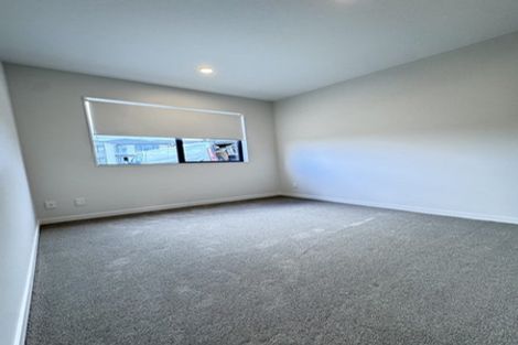 Photo of property in 11 Maka Terrace, Orewa, 0931