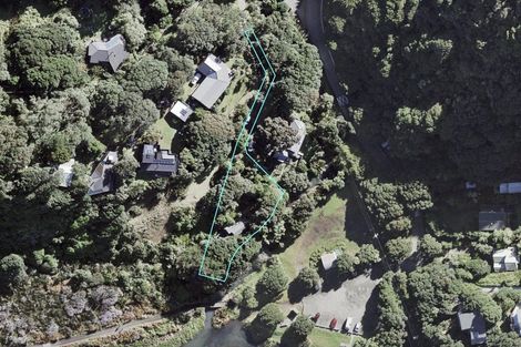 Photo of property in 4 Watchmans Road, Karekare, Auckland, 0772