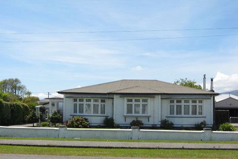 Photo of property in 97 Queen Street, Westport, 7825