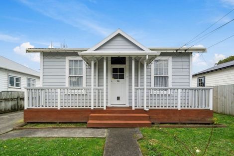 Photo of property in 49 Awamutu Grove, Waiwhetu, Lower Hutt, 5010