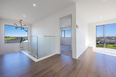 Photo of property in 6 Ta Moko Drive, Gulf Harbour, 0930