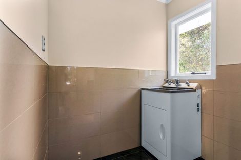 Photo of property in 51 Smythe Road, Henderson, Auckland, 0612