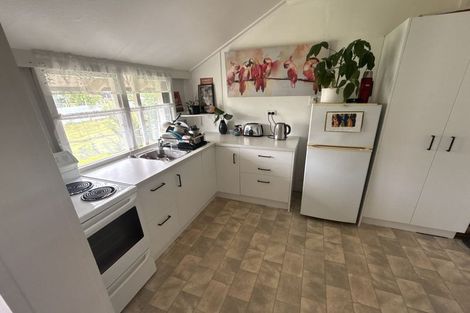 Photo of property in 2 Gaisford Terrace, Waipukurau, 4200