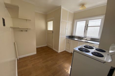 Photo of property in 40 Fulford Street, New Plymouth, 4310