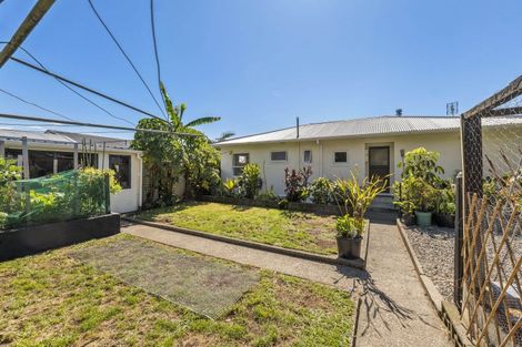 Photo of property in 16 Rosendale Avenue, Spotswood, New Plymouth, 4310