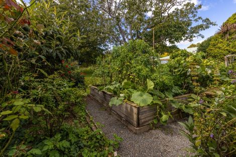 Photo of property in 121 Amohia Street, Paraparaumu, 5032