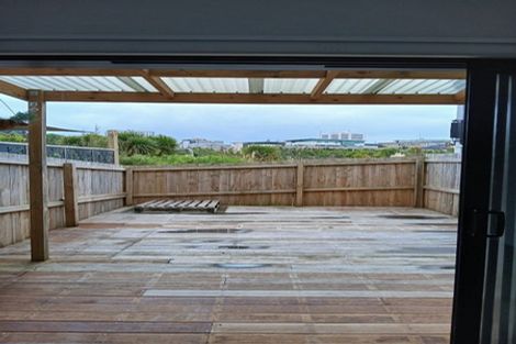 Photo of property in 6 Tuaiwi Street, Manukau, Auckland, 2104