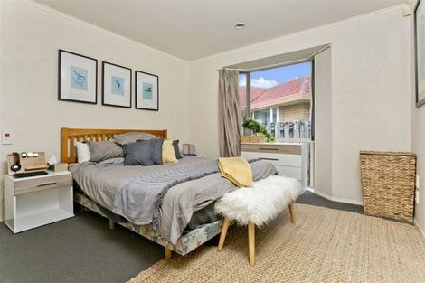 Photo of property in 37 Martin Jugum Lane, Ranui, Auckland, 0612