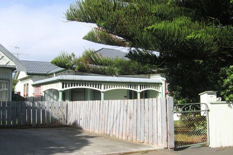 Photo of property in 89 Freyberg Street, Lyall Bay, Wellington, 6022