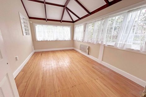 Photo of property in 16 Fowlers Avenue, Frankton, Hamilton, 3204