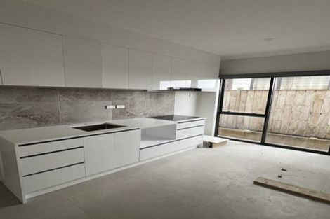 Photo of property in 35a Ksenia Drive, Flat Bush, Auckland, 2019