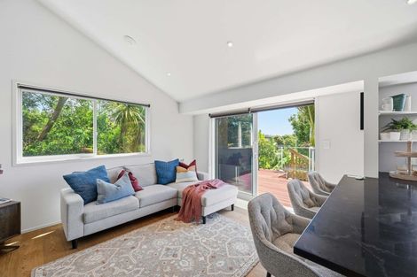 Photo of property in 34 Montclair Rise, Browns Bay, Auckland, 0630