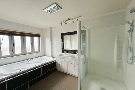 Photo of property in 10 Hawkridge Rise, Huntington, Hamilton, 3210