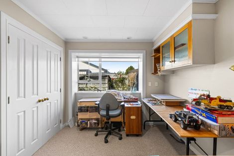 Photo of property in 283 Church Road, Greenmeadows, Napier, 4112