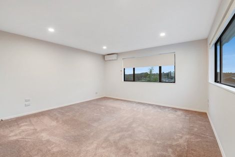 Photo of property in 241 West Hoe Heights, Orewa, 0931
