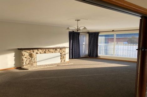 Photo of property in 31 Staveley Street, Avonhead, Christchurch, 8042