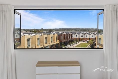 Photo of property in 252 Hobsonville Point Road, Hobsonville, Auckland, 0616