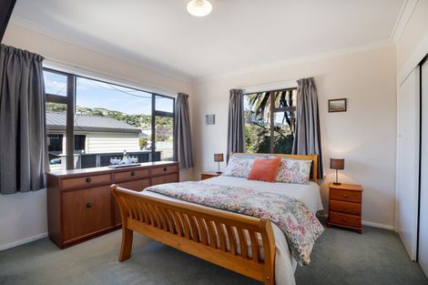 Photo of property in 51 Oxford Street, Tawa, Wellington, 5028