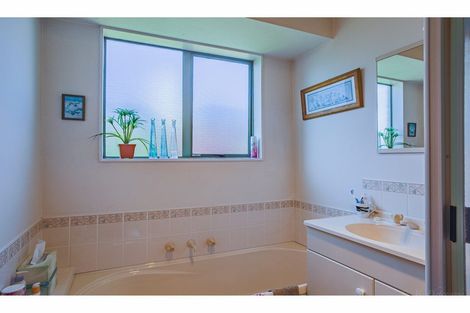 Photo of property in 5 Ellesmere Place, Oceanview, Timaru, 7910