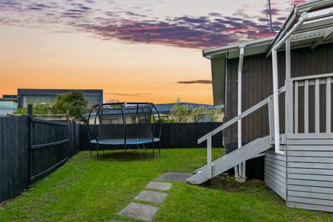 Photo of property in 6 Daytona Road, Henderson, Auckland, 0610