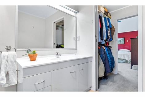 Photo of property in 42 Velma Road, Hillcrest, Auckland, 0627