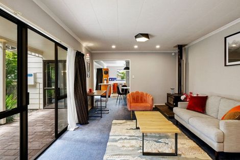 Photo of property in 116 Grey Street, Cambridge, 3434