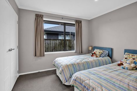 Photo of property in 12 Mercade Close, Stratford, 4332