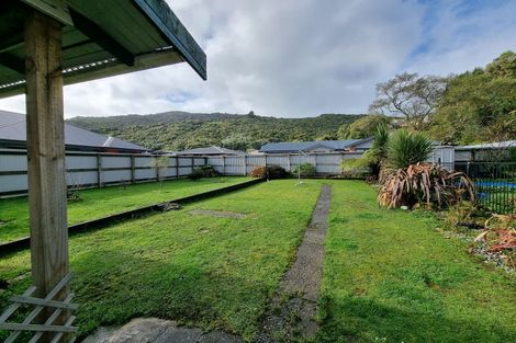 Photo of property in 97 Alexander Street, Greymouth, 7805