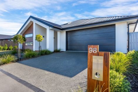 Photo of property in 98 Ledbury Drive, Rolleston, 7615