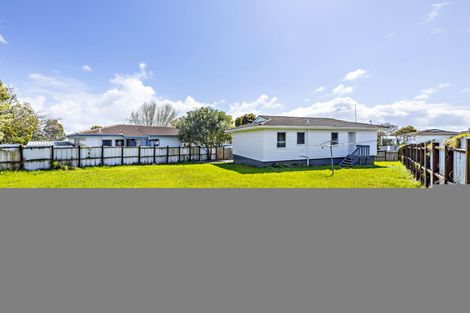 Photo of property in 3 Bundena Place, Clendon Park, Auckland, 2103