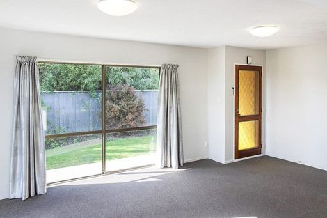 Photo of property in 11 Manor Place, Bryndwr, Christchurch, 8053