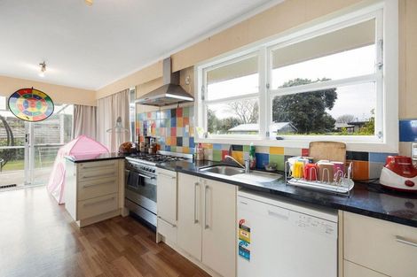 Photo of property in 94 Thornton Road, Cambridge, 3434