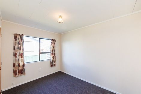 Photo of property in 4a Peter Hall Drive, Kelvin Grove, Palmerston North, 4414