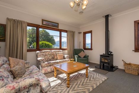 Photo of property in 1 Jane Street, Macandrew Bay, Dunedin, 9014