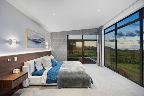 Photo of property in 41 Bounty Road, Long Bay, Auckland, 0630