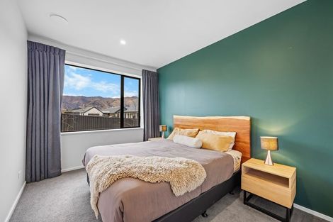 Photo of property in 14 Tomtit Crescent, Lake Hawea, 9382