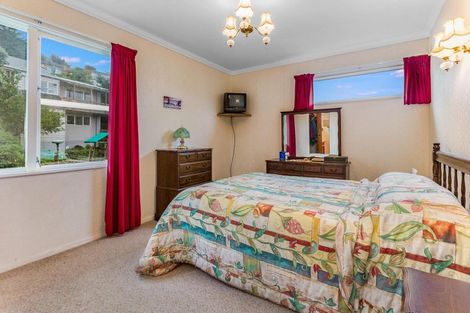 Photo of property in 40 Spinnaker Drive, Whitby, Porirua, 5024