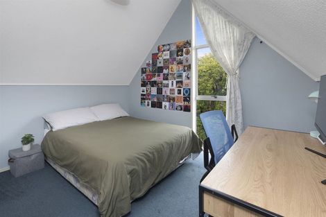 Photo of property in 443 Avonhead Road, Avonhead, Christchurch, 8042