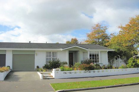 Photo of property in 1/35 Guinness Crescent, Ilam, Christchurch, 8041