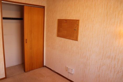 Photo of property in 5 Seville Court, Terrace End, Palmerston North, 4410