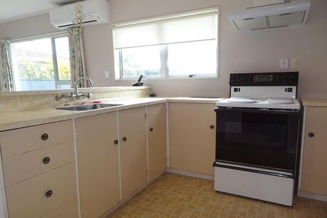 Photo of property in 12 Jeffares Place, Taradale, Napier, 4112