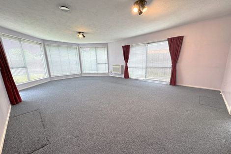 Photo of property in 142 Racecourse Road, Sockburn, Christchurch, 8042