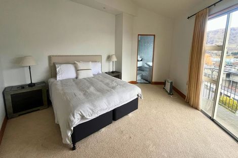 Photo of property in 10 Lismore Street, Wanaka, 9305