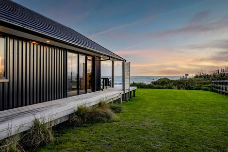 Photo of property in 288 Tai Road, Opunake, 4681