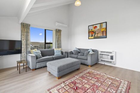 Photo of property in 84 Mercury Way, Whitby, Porirua, 5024