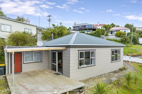 Photo of property in 4 Daly Street, Port Chalmers, 9023