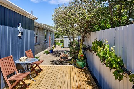 Photo of property in 276 Waterloo Road, Waterloo, Lower Hutt, 5011