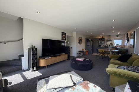 Photo of property in 2/65 Lavaud Street, Berhampore, Wellington, 6023