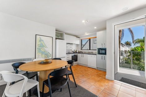 Photo of property in 215/6 Adams Avenue, Mount Maunganui, 3116
