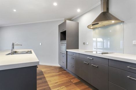 Photo of property in 25 Madison Street, Cambridge, 3434